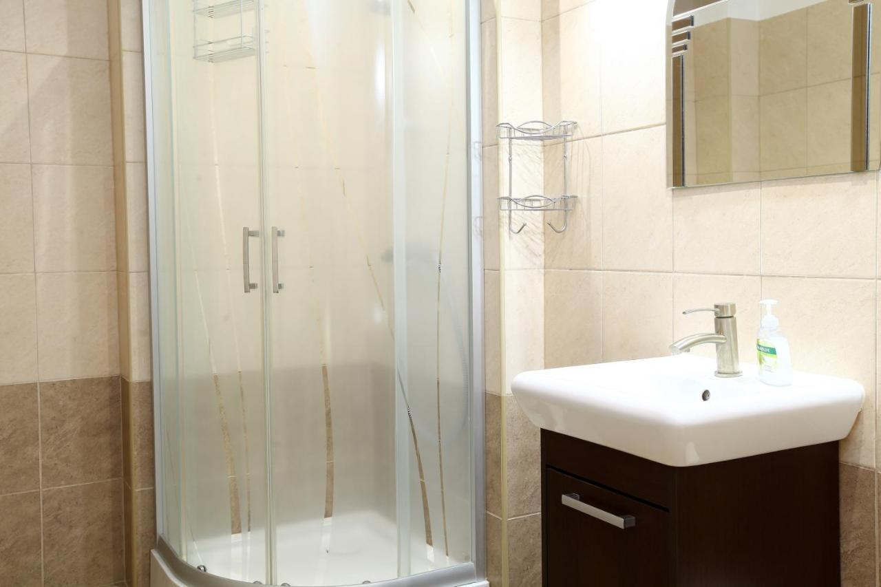 Pod Kasztanem Apartment Lubin  Екстериор снимка