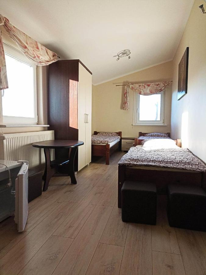 Pod Kasztanem Apartment Lubin  Екстериор снимка